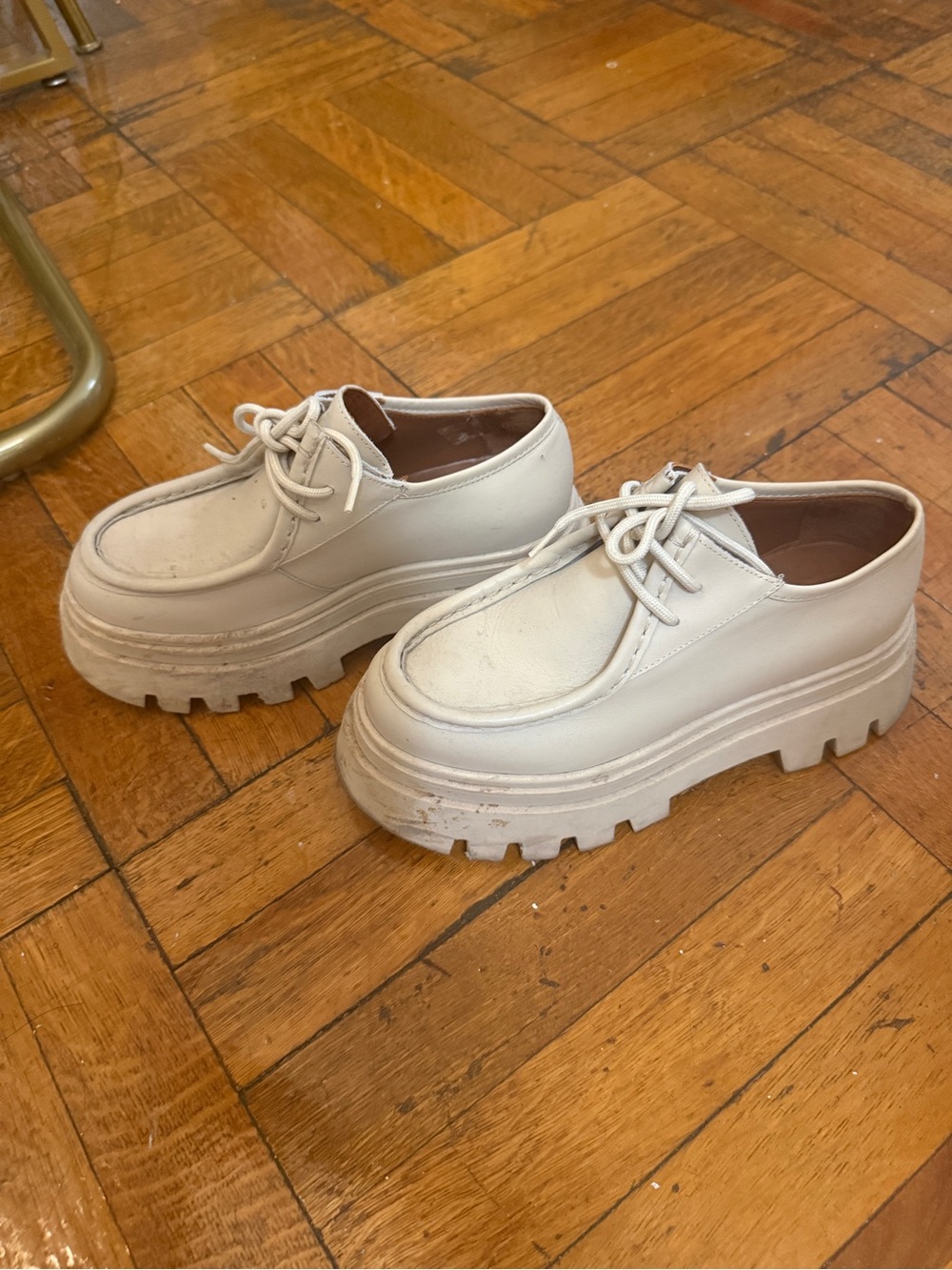 ALOHAS Cream Platform Lace-Up Loafers - Picture 3 of 3